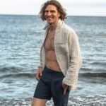 Vyriški lininiai marškiniai su gobtuvu ir ilgomis rankovėmis, smulkaus vaflinio audimo